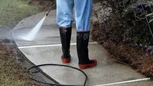 DIY Pressure washing huntsivlle professional vs DIY