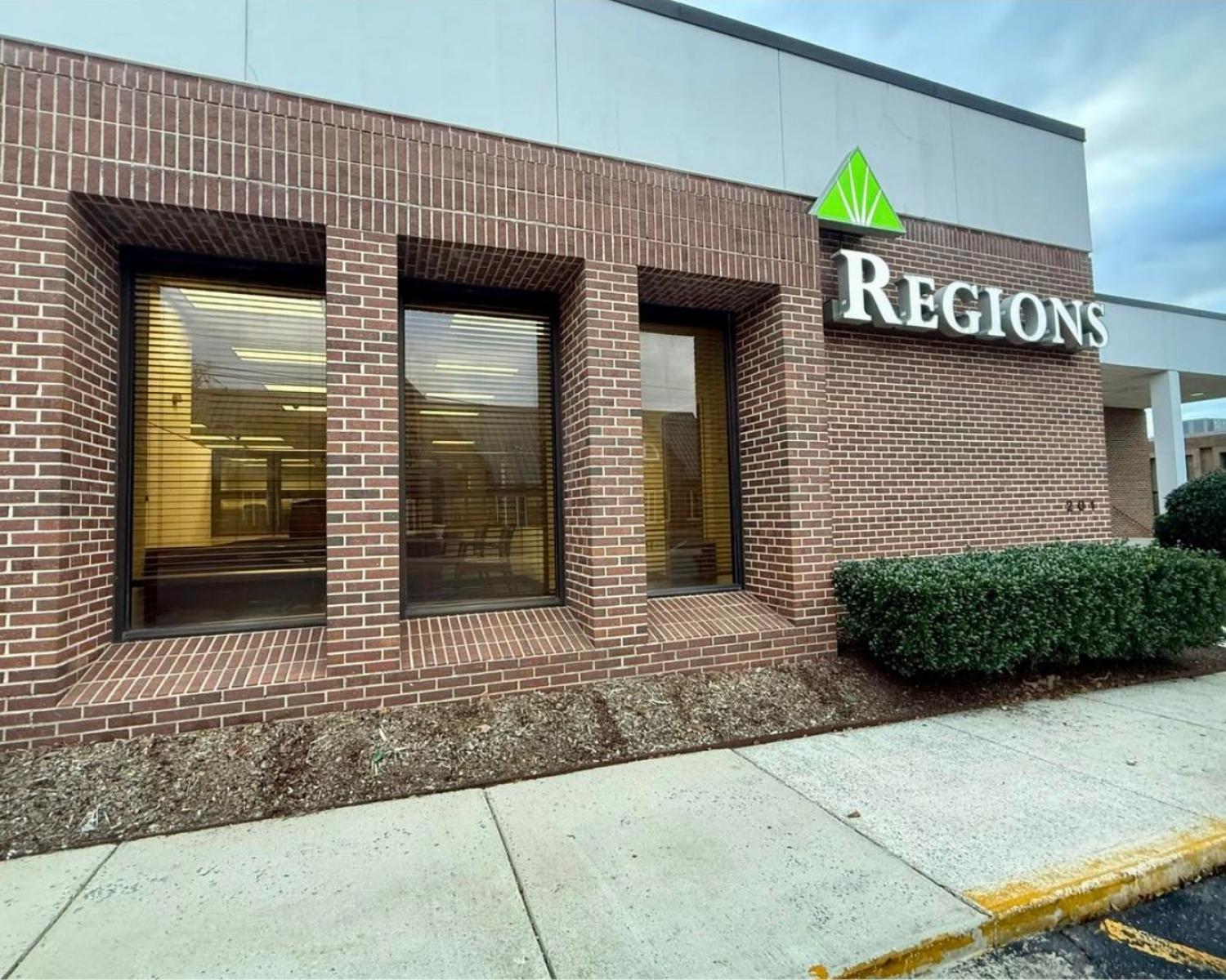 Regions Bank Pressure Washing Athens, AL