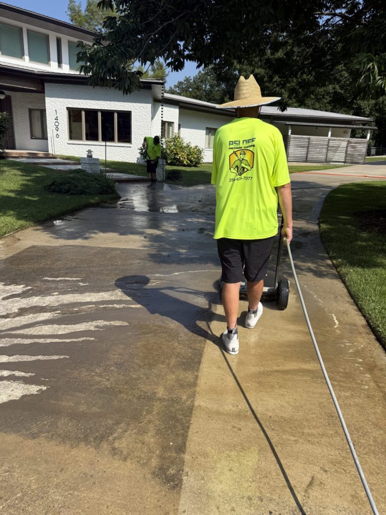 Sidewalk Pressure Washing South Huntsville AL